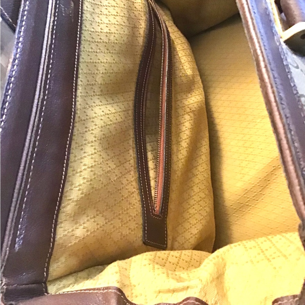 Gucci Travel Train Cases - Picture 13 of 16